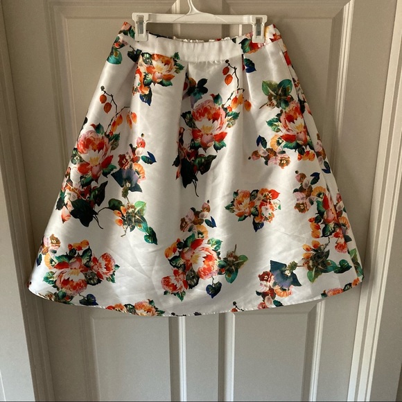 Modest Floral Special Occasion Skirt - Picture 1 of 2